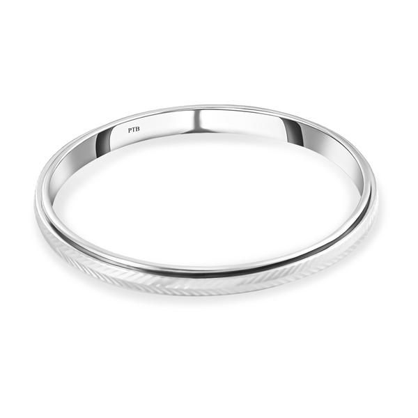 NY Close Out Deal - Bangle (Size 7.5) in Silver Tone
