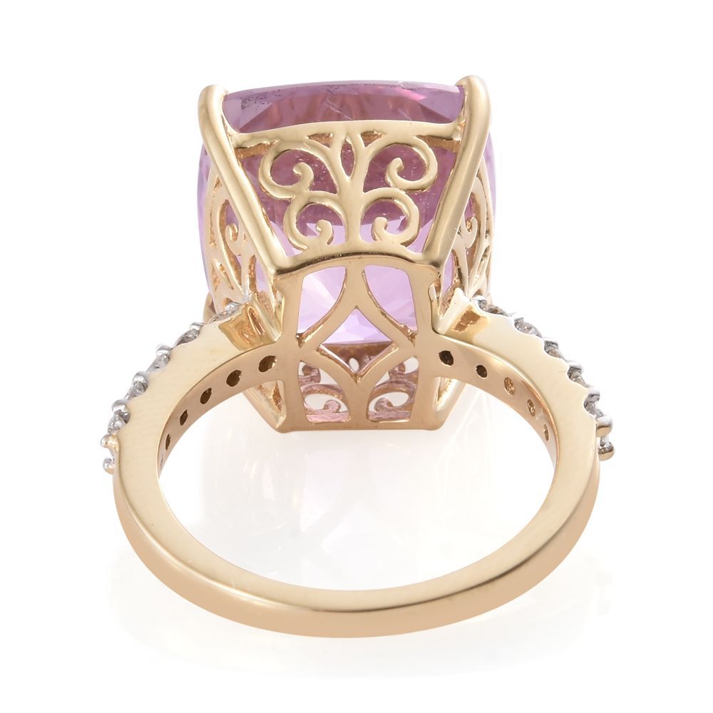 ILIANA 18K Yellow Gold AAA Kunzite (Cush), Diamond (SI-G-H) Ring 15.250 Ct.