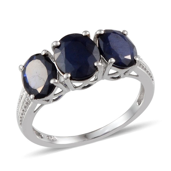 Diffused Blue Sapphire (Ovl 1.75 Ct) 3 Stone Ring in Platinum Overlay Sterling Silver 4.000 Ct.
