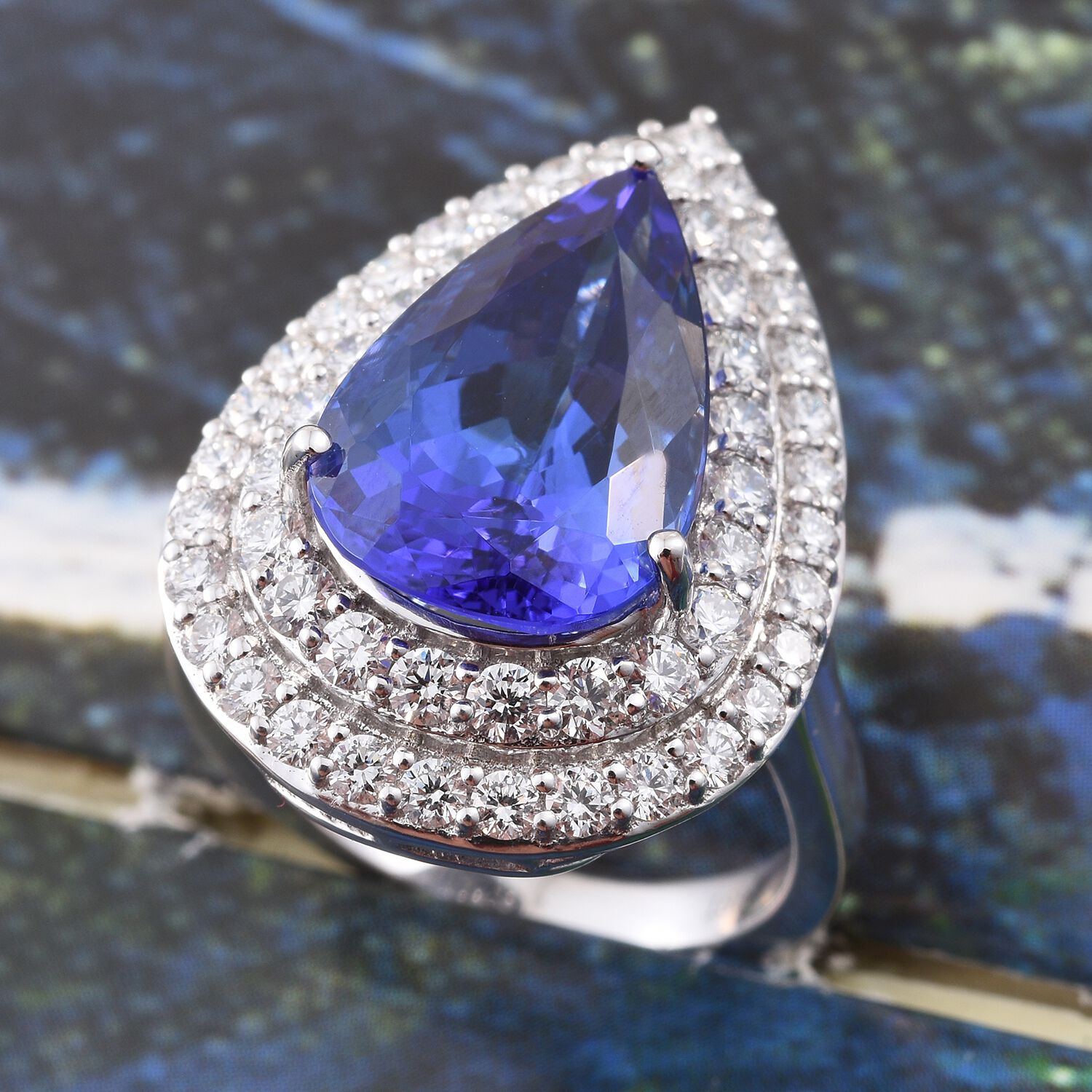 ILIANA 18K W Gold AAA Tanzanite (Pear 7.65 Ct), Diamond (SI-G-H) Ring 9.250 Ct.