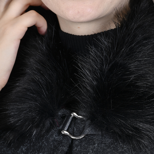 TAMSY Faux Fur Collar Cape (Size 130x75 Cm) - Black