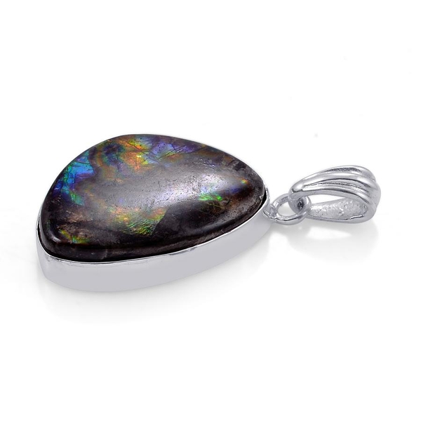 Jewels of India Ammolite Pendant in Sterling Silver 17.200 Ct.