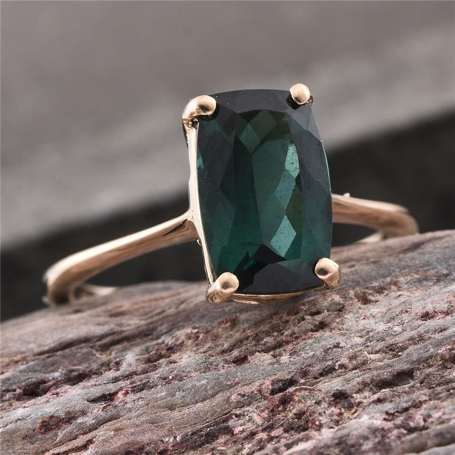 9K Y Gold Ocean Blue Apatite (Cush) Solitaire Ring 3.400 Ct.