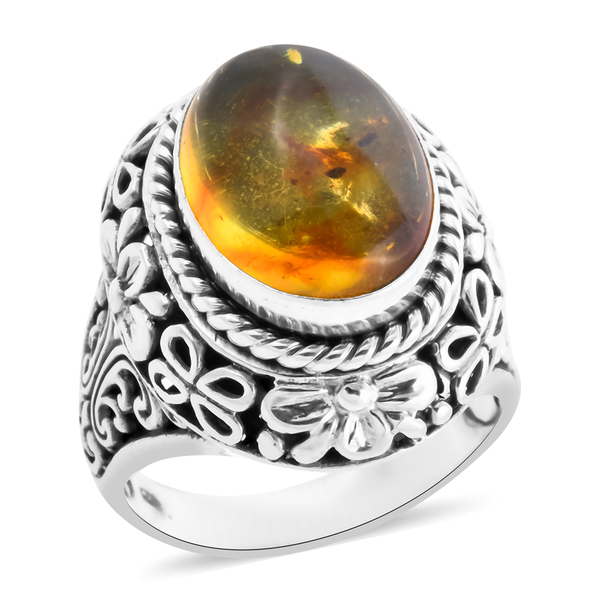 Royal Bali Collection - Baltic Amber Solitaire Ring in Sterling Silver, Silver wt 9.45 Gms