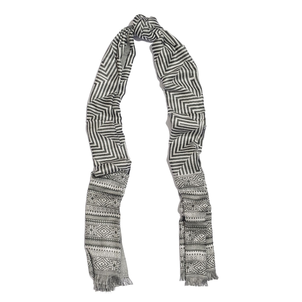 Black and White Colour Zigzag Pattern Scarf (Size 180x70 Cm)