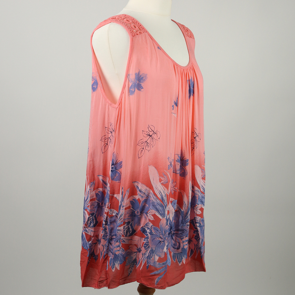 SUGARCRISP Printed Vest Top with Border Detail and Lace Shoulder in Coral (One Size; 60x75cm) CB - 29in
