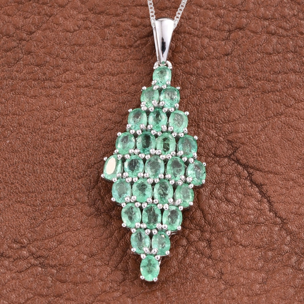 9K W Gold Boyaca Colombian Emerald (Ovl) Cluster Pendant With Chain 3.750 Ct.