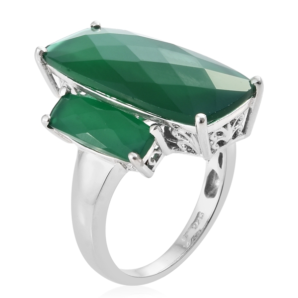 Verde Onyx (Cush 26x12 MM 13.50 Ct) 3 Stone Ring in Platinum Overlay Sterling Silver 17.750 Ct. Silver wt 5.24 Gms.