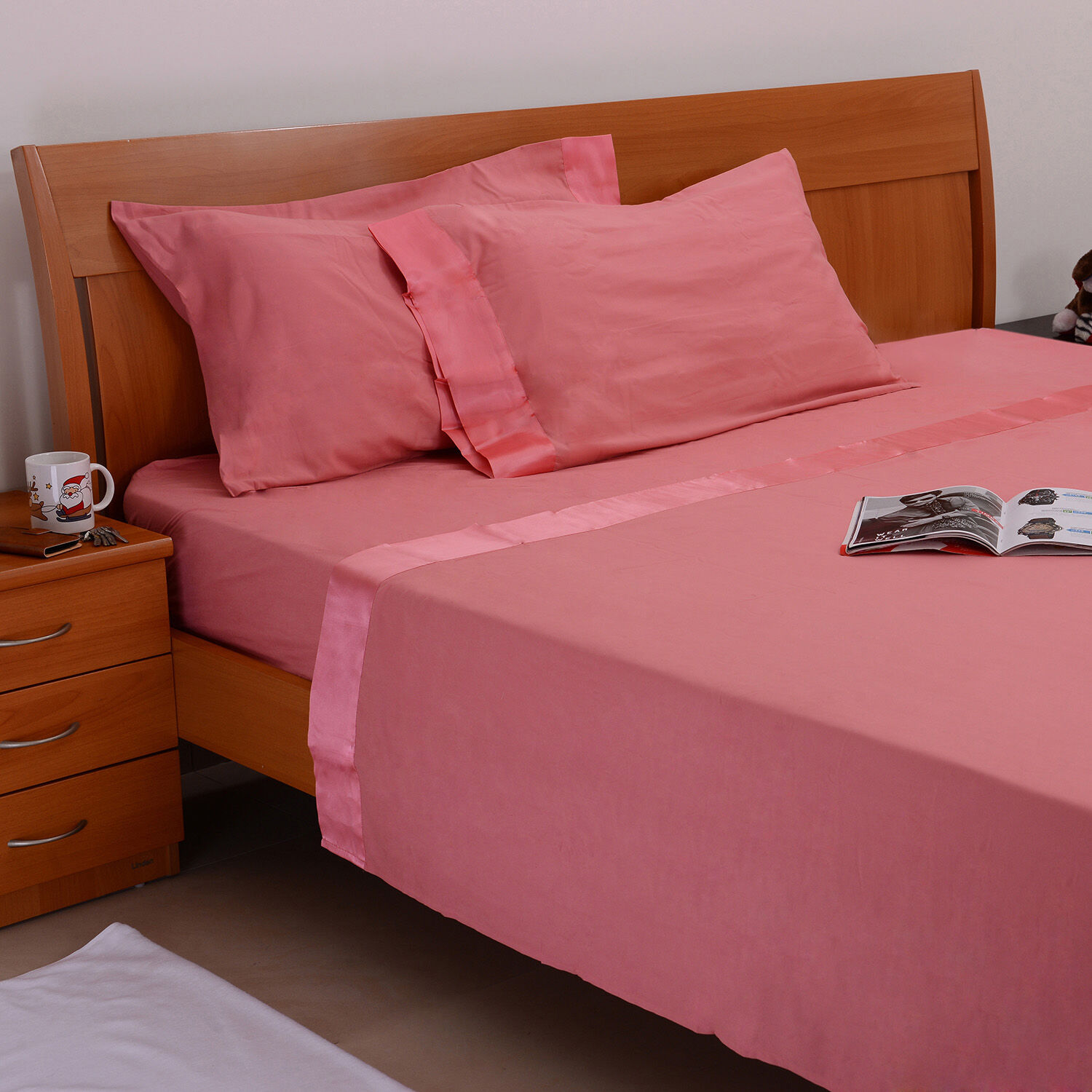 Peach Colour One Fitted Double Bed Sheet (Size 78x54 Inch), One Flat Sheet (Size 102x90 Inch) and Two Pillow Cases (Size 30x20 Inch) with Satin Hem (4 inch)