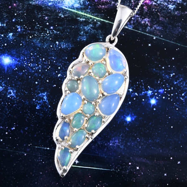 Ethiopian Opal (Ovl) Wing Pendant With Chain in Platinum Overlay Sterling Silver 2.500 Ct.